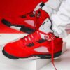 AIR JORDAN 5 Mid "Raging Bull"